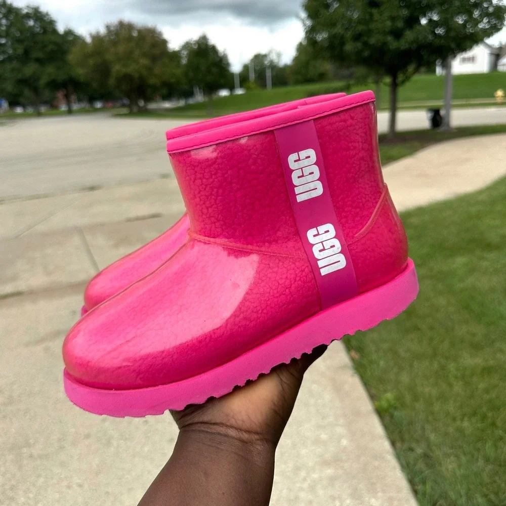 Ugg Classic Clear Mini Winter‎ Snow Rain Boots Women's Size 9 Pink
